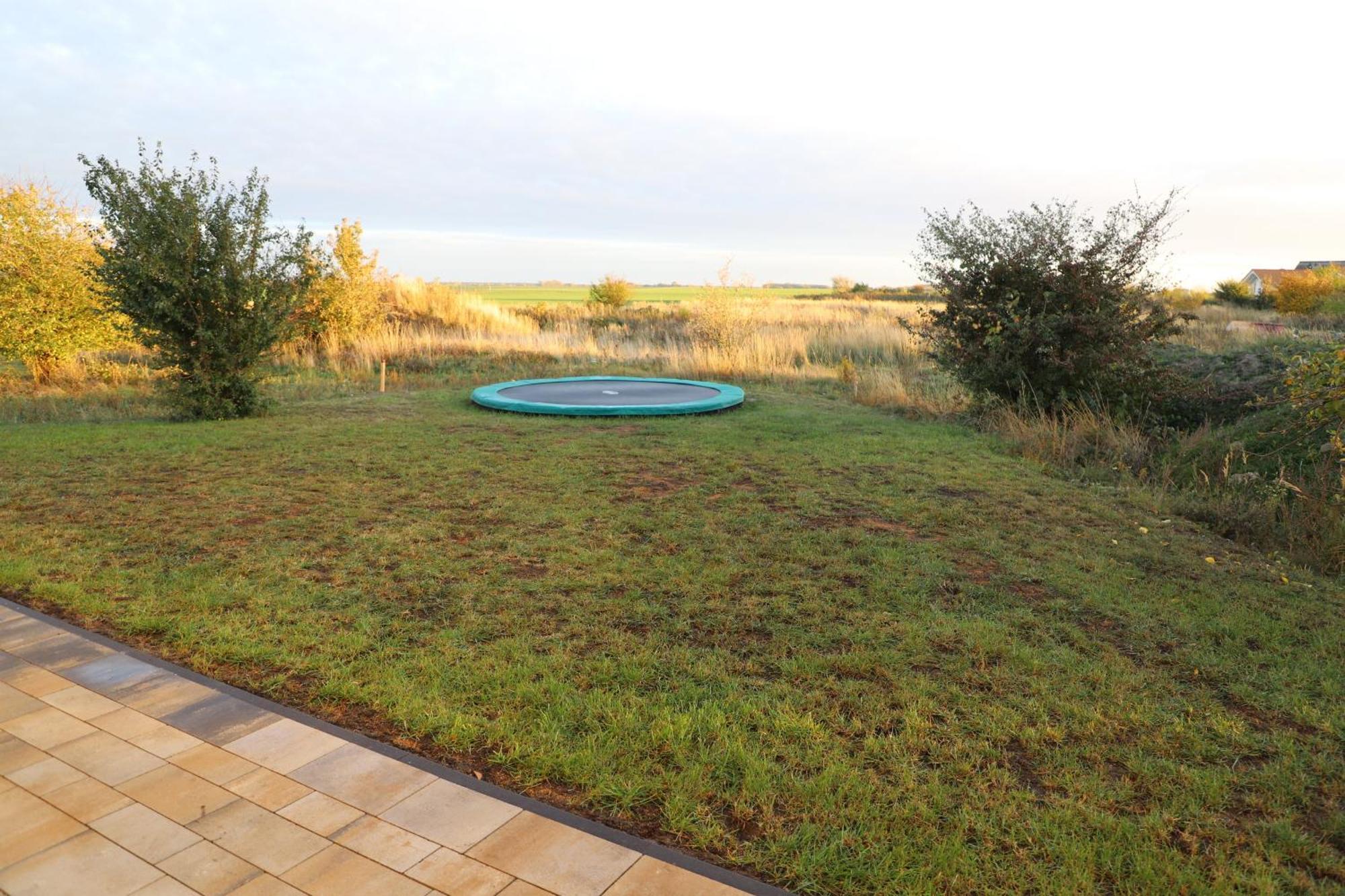 Villa Meerfreude Трент Екстериор снимка