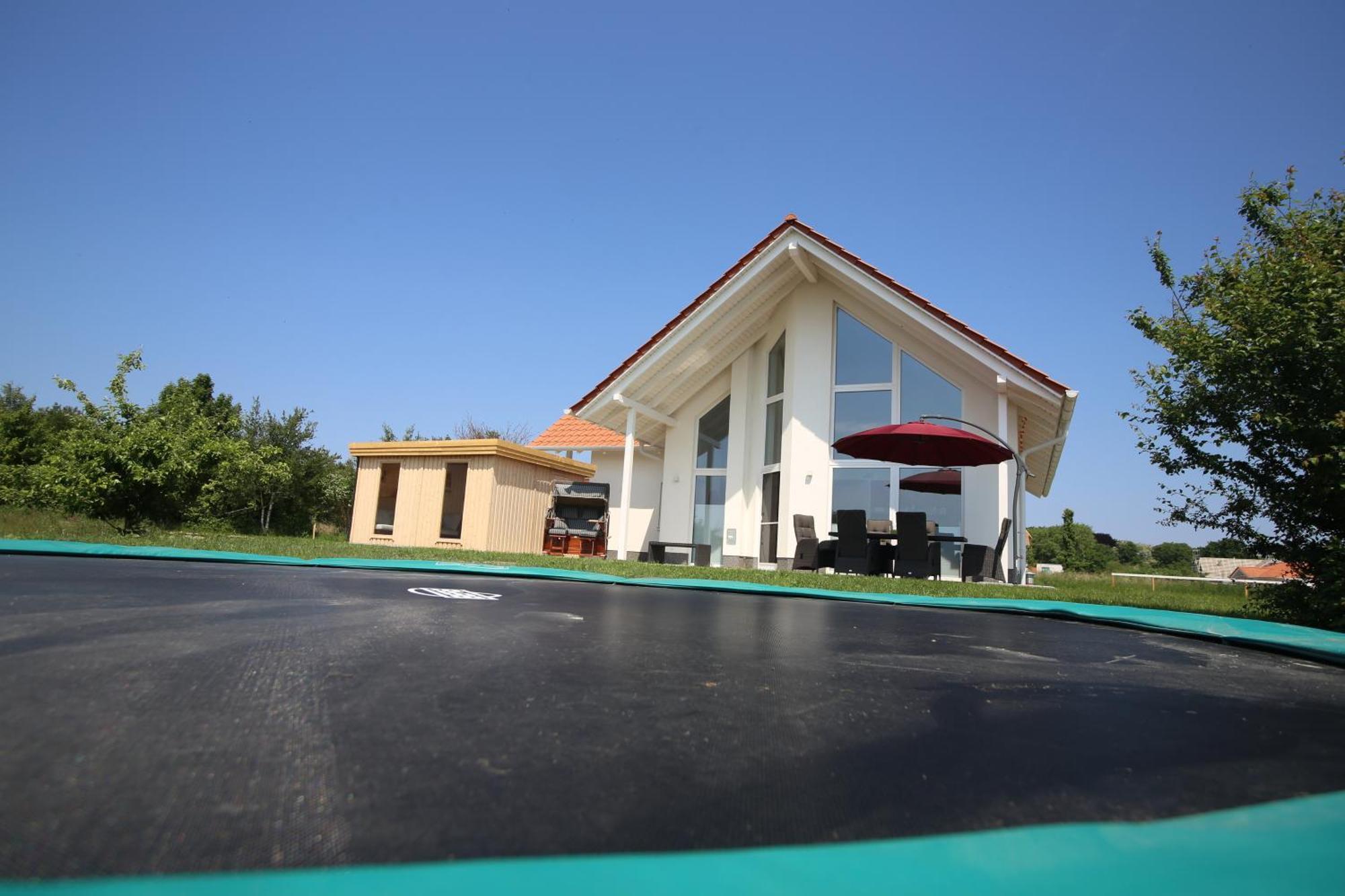 Villa Meerfreude Трент Екстериор снимка